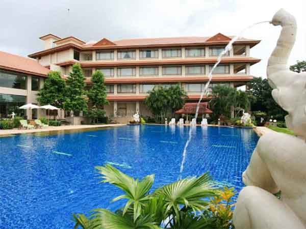 โรงแรม ดิ อิมพีเรียล ริเวอร์เฮ้าส์ รีสอร์ท เชียงราย