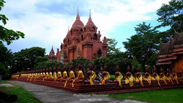 วัดเขาพระอังคาร